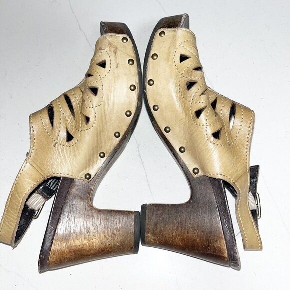 Dansko Rowena Slingback Sandal Womens Sz 8.5-9 EU 39 Beige Open Toe Wooden Heels - Picture 5 of 10